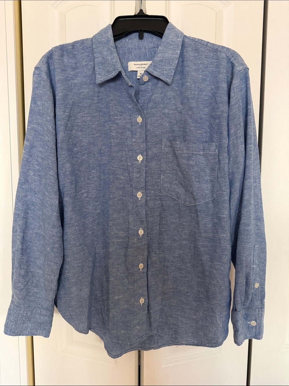 Banana Republic Blue Linen Blend Button Down Shirt M - Picture 2 of 8